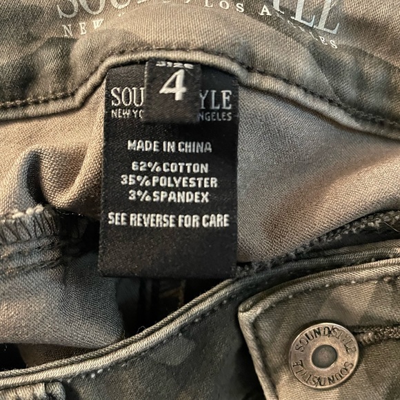 Camouflage Pants/Jeggings - Picture 4 of 7